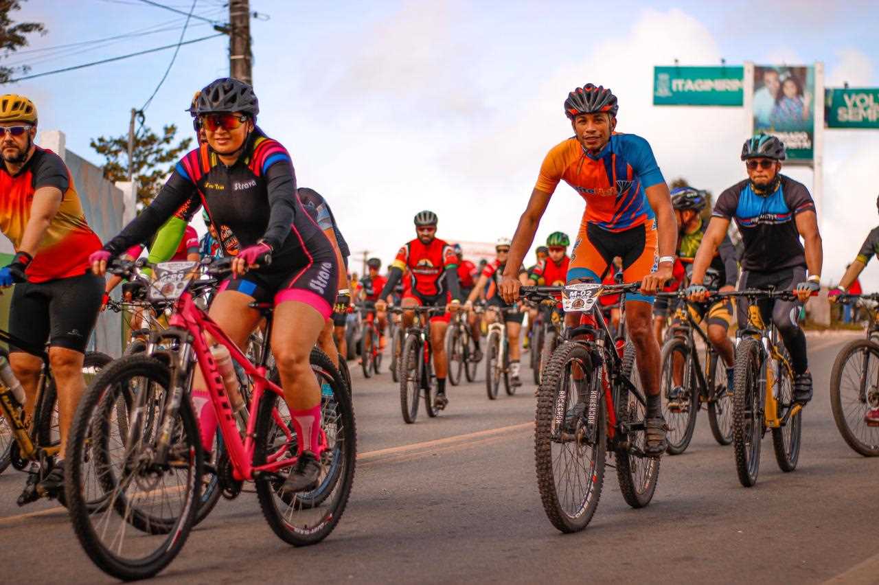 Camacã: Com total apoio da prefeitura equipe de Ciclistas participa de passeio em Itagimirim